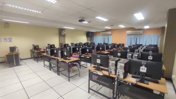 ห้องปฏิบัติการคอมพิวเตอร์ 2