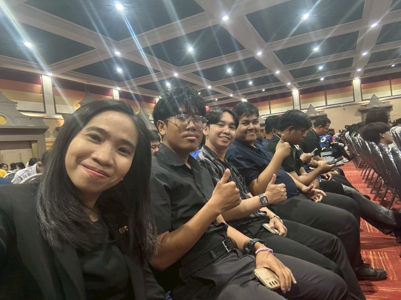 ศูนย์คอมพิวเตอร์ มรส. ร่วมรับฟังการบรรยายพิเศษจาก พล.ท. ...